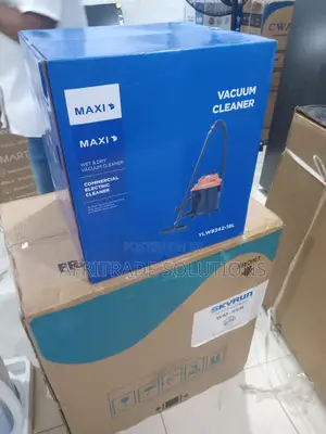 Maxi Home Commercial Wet Dry Vacuum 18l