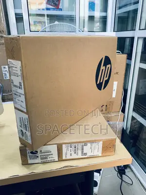 New Laptop HP EliteBook x360 1030 G8 16GB Intel Core i5 SSD 256GB