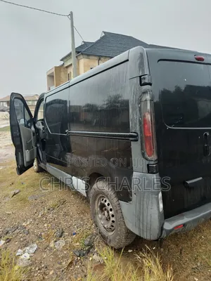 Renault Trafic 2009 Black