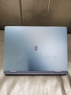 Laptop Alienware 16 Aurora 32GB Intel Core 7 SSD 1T