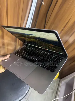 Laptop Apple MacBook Air 2019 8GB Intel Core i5 SSD 256GB