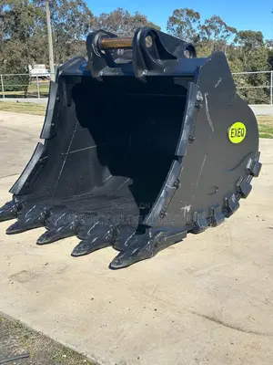 Excavator Buckets and Teeth for Sale
