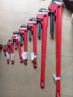 Rigid Pipe Wrench 48"