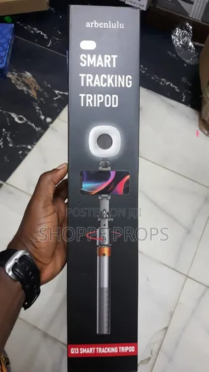 Q13 Ai Smart Tracking Tripod