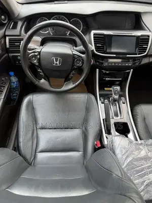 Honda Accord Touring 4dr Sedan FWD (3.5L 6cyl 6A) 2016 Gray