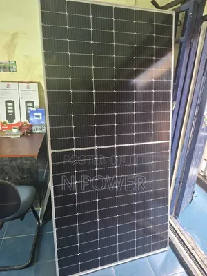 Canadian Used Monocrystaline 550w Solar Panel