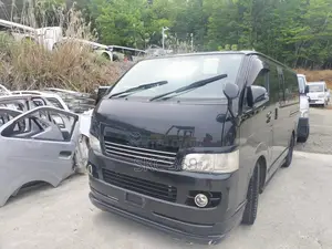 Toyota HiAce 2012 Black