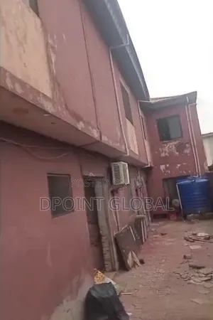 8bdrm Block of Flats in Not Estate, Ipaja / Ipaja for sale