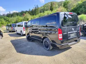 Toyota HiAce 2012 Black
