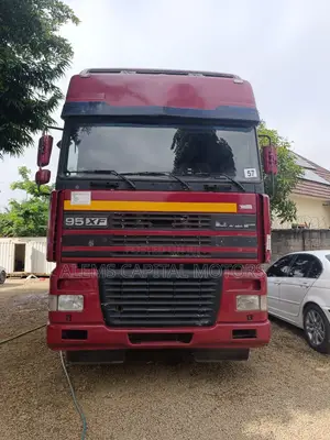 Daf 95 Red