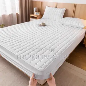 Waterproof Bedsheet Protector
