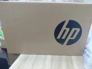 New Laptop HP 240 8GB Intel Core 3 SSD 512GB
