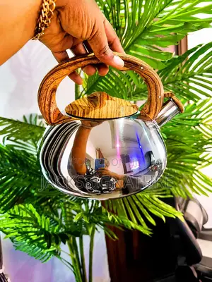 Mirror Finish Whistling Kettle