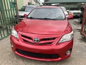 Toyota Corolla 2012 Red