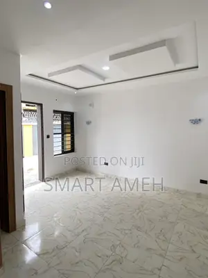 2bdrm Block of Flats in Fo1, Kubwa for rent