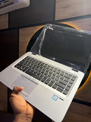 Laptop HP EliteBook 840 G3 8GB Intel Core i5 SSD 256GB