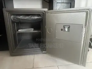 Heavy-Duty Gubabi Fireproof Safe – Clean Highly Secure