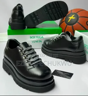 Male Black Shoe