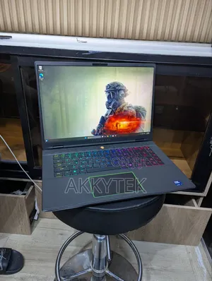 Laptop Alienware M16 R2 32GB Intel Core Ultra 7 SSD 1T