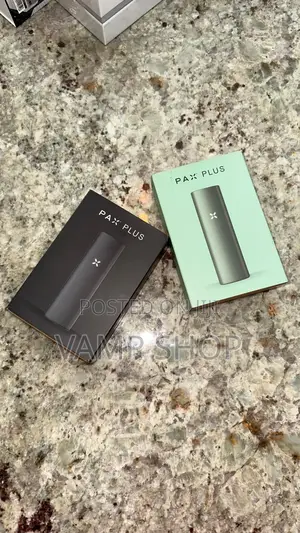 Pax Plus ( Premium Vaporizer)