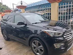 Hyundai Santa Fe Limited 4dr SUV AWD (3.3L 6cyl 6A) 2015 Black