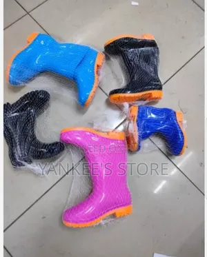 Brand New Kids Unisex Rain Boot