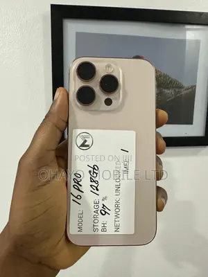 Apple iPhone 16 Pro 128 GB Gold