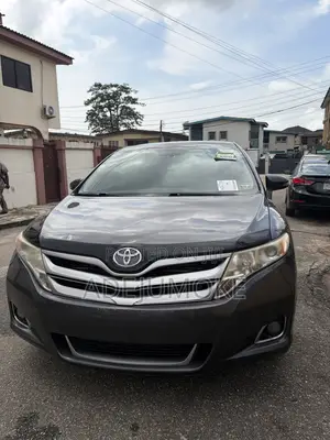 Toyota Venza Limited 4dr Wagon AWD (3.5L 6cyl 6A) 2014 Gray