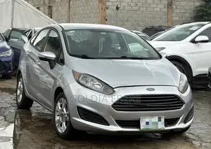 Ford Fiesta 2014 Silver