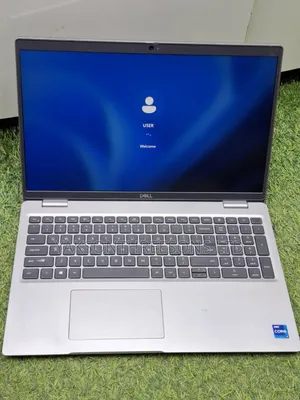 Laptop Dell Latitude 5520 16GB Intel Core i7 SSD 512GB