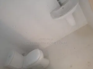 Mini Flat in Lekki Phase 1 for rent