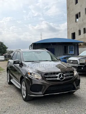 Mercedes-Benz GLE-Class GLE 350 2016 Brown