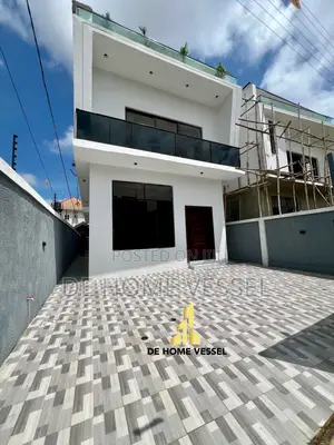4bdrm Duplex in Ajah for sale