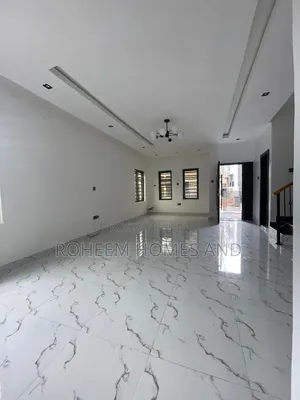 3bdrm Duplex in Estate, Ipaja / Ipaja for sale