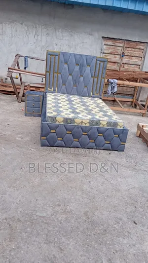 Standard Quality 4ndhalf Paded Bed Frame
