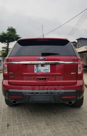 Ford Explorer 4dr SUV (3.5L 6cyl 6A) 2014 Red