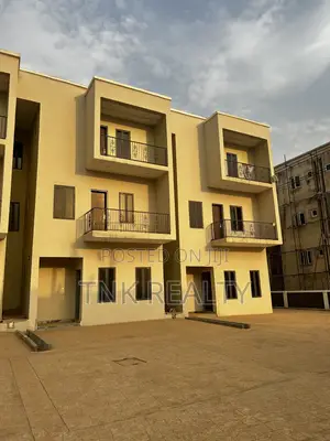 Furnished 5bdrm Townhouse/Terrace in Mabushi for sale