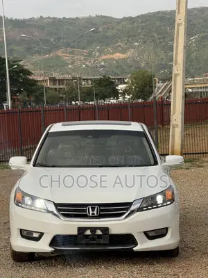 Honda Accord Touring V-6 4dr Sedan (3.5L 6cyl 6A) 2014 White