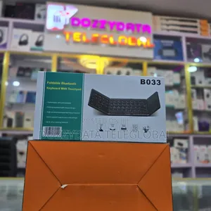 B033 Foldable Bluetooth Keyboard With a Touchpad