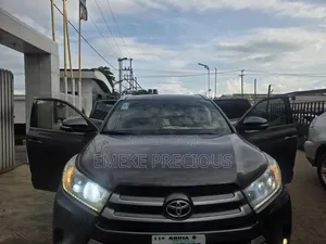 Toyota Highlander 2015 Gray