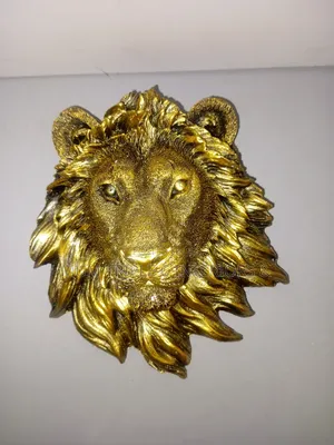 Lion's Head Figurine