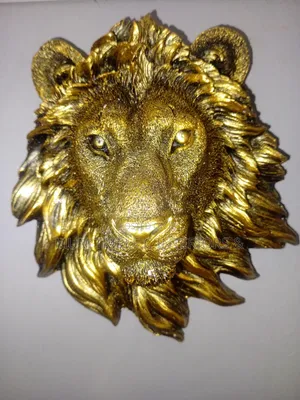 Lion's Head Figurine