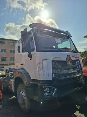 Tokunbo 371 Howo Ten Tyres Head Truck With Superb Engine Big Axle