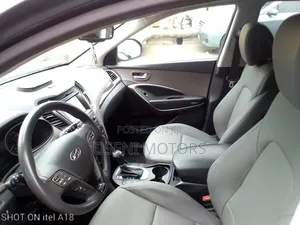 Hyundai Santa Fe 2017 Black