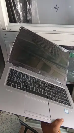 Laptop HP EliteBook 840 G4 8GB Intel Core i5 SSD 256GB