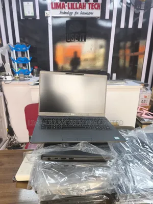 Laptop Dell Latitude 7400 8GB Intel Core i7 SSD 256GB