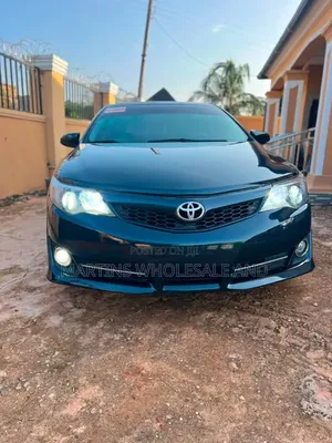 Toyota Camry 2013