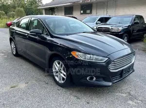 Ford Fusion SE 2013 Black