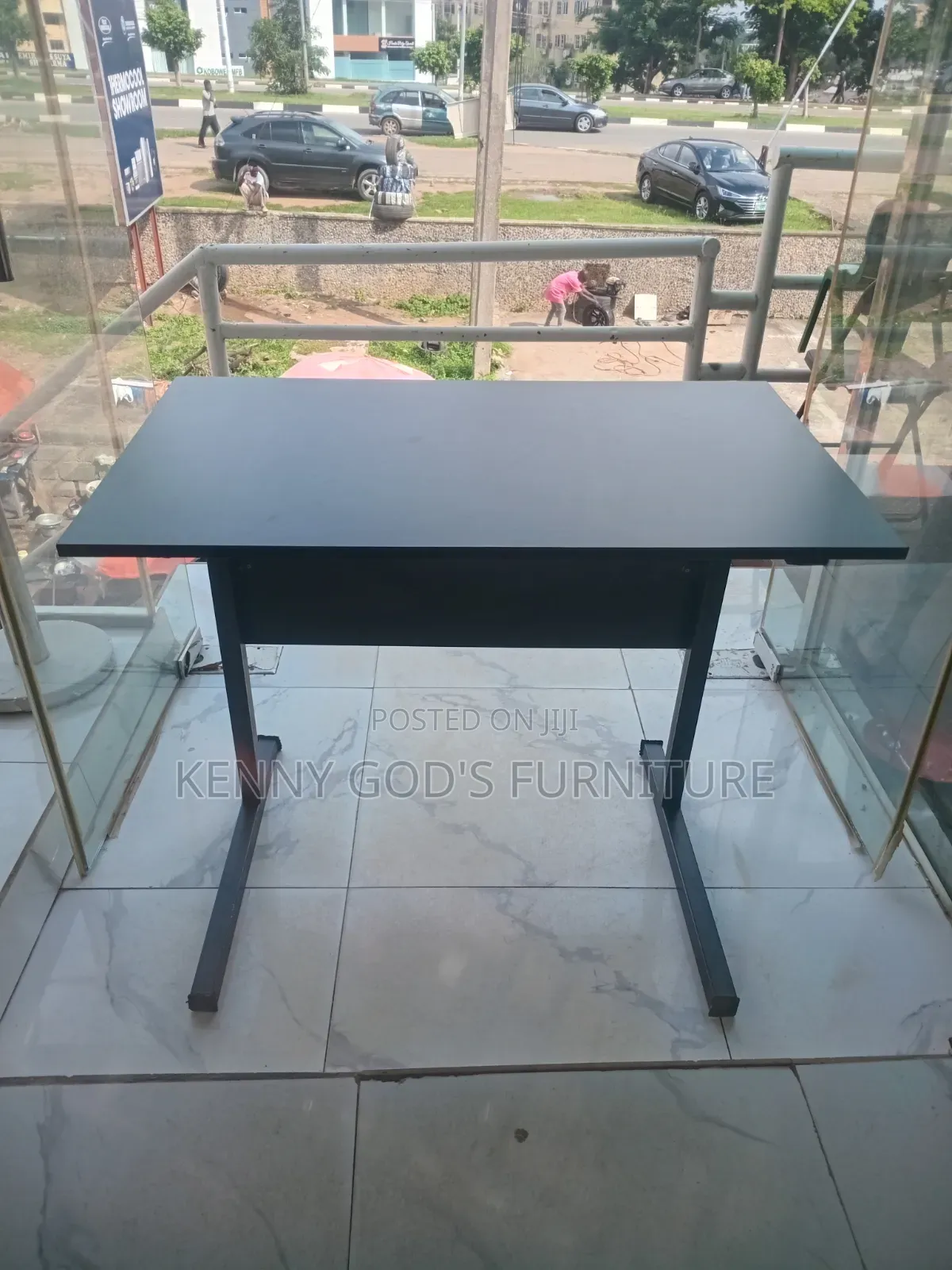 Students Sturdy Table