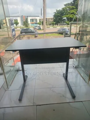 Students Sturdy Table